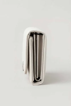 Beige Wallet-446592130