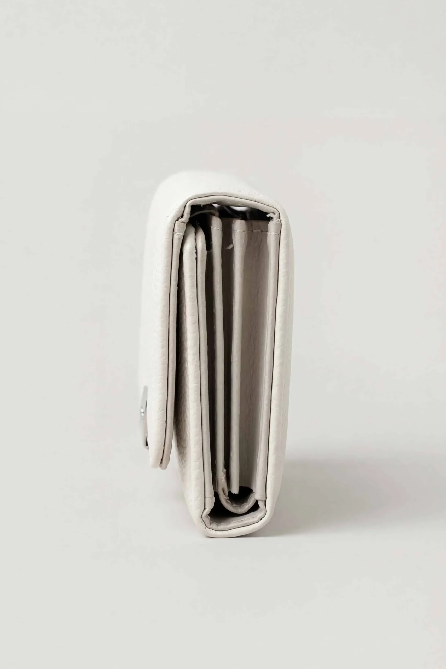Beige Wallet-446592130