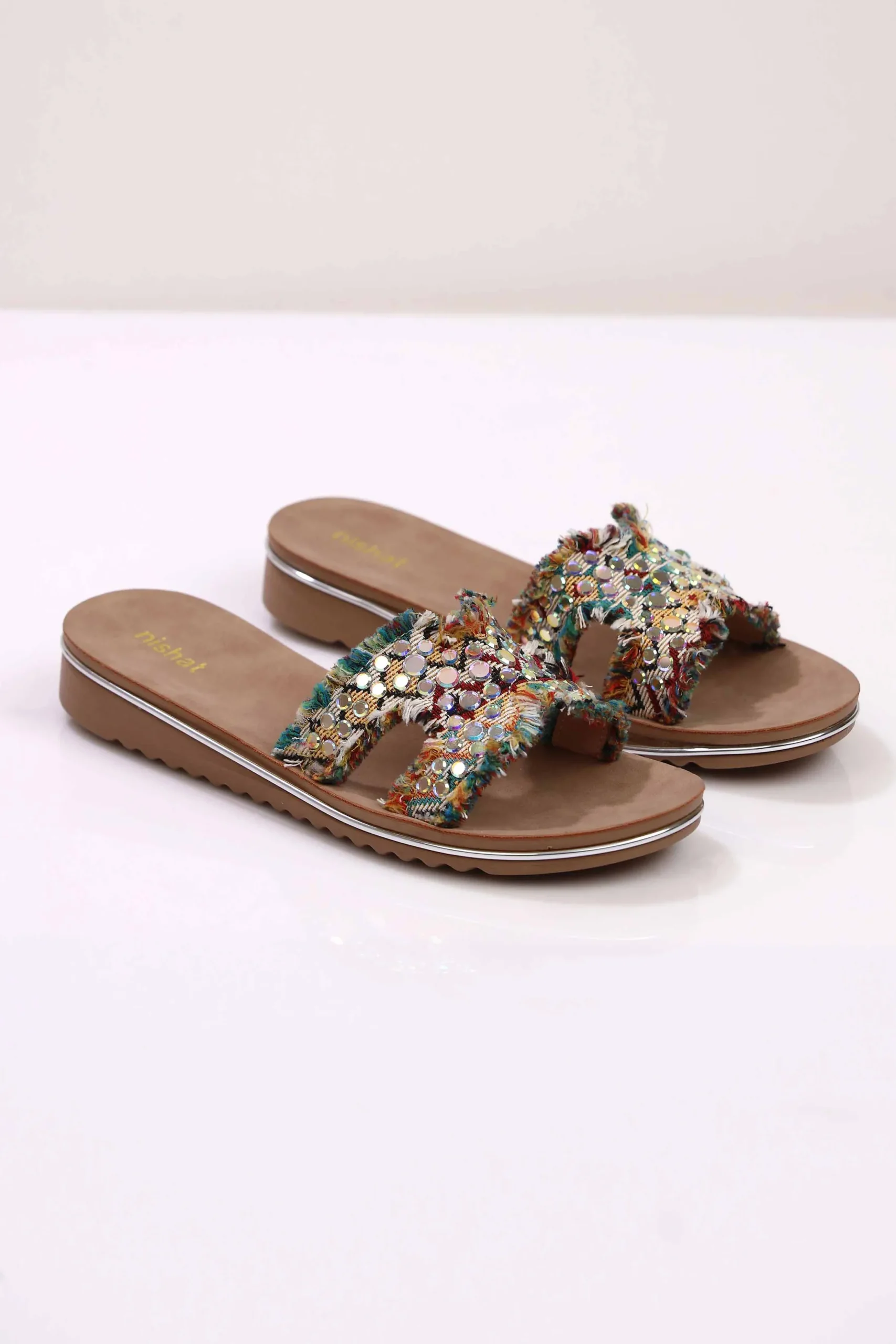 Beige Wedge-442932918