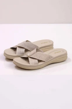 Beige Wedge-442942918