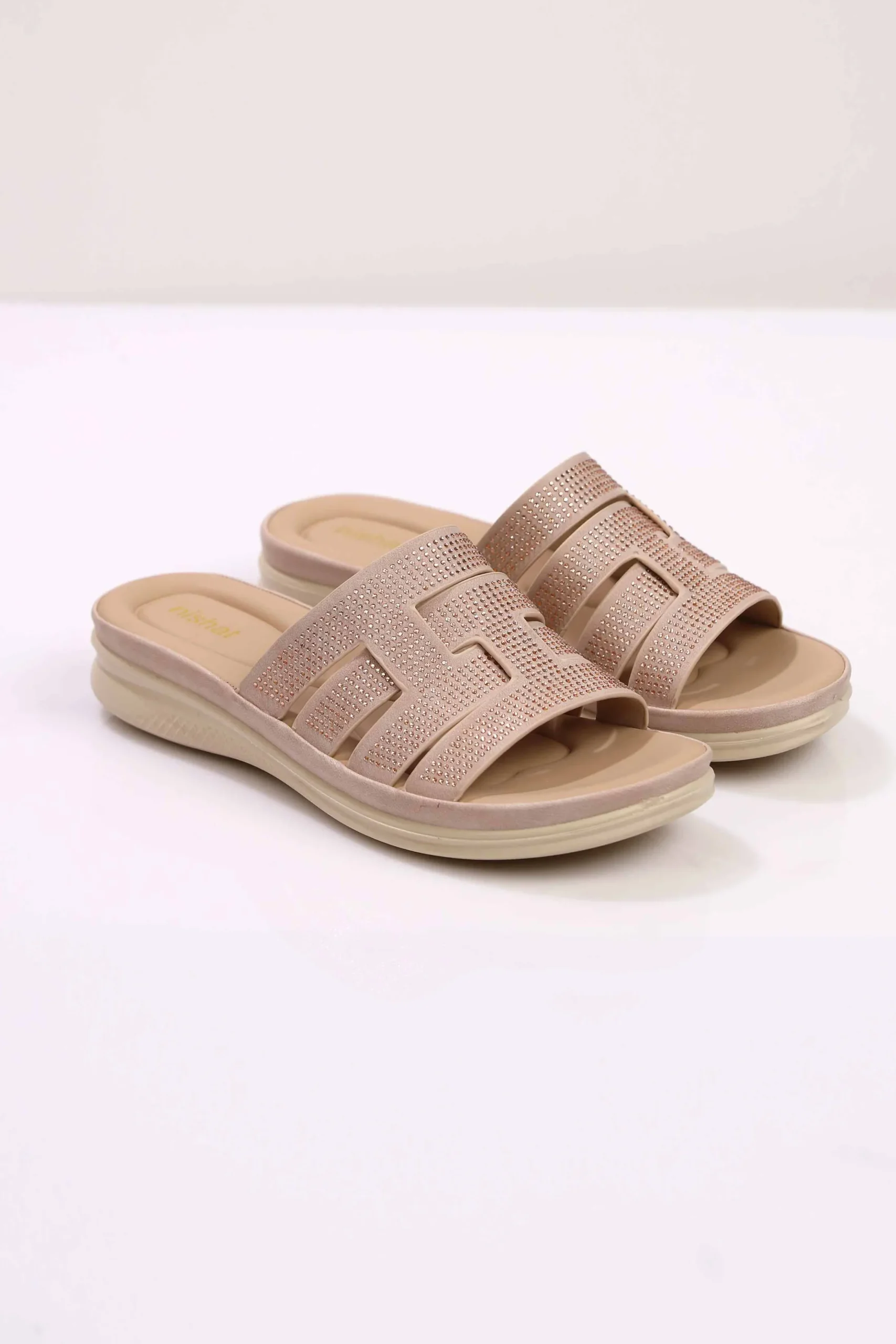Beige Wedge-442962918