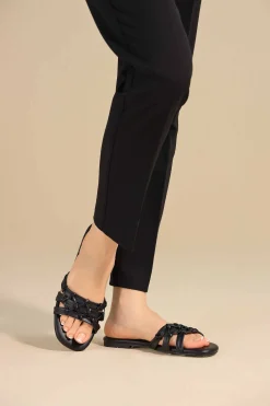 Black Chappal-445222903