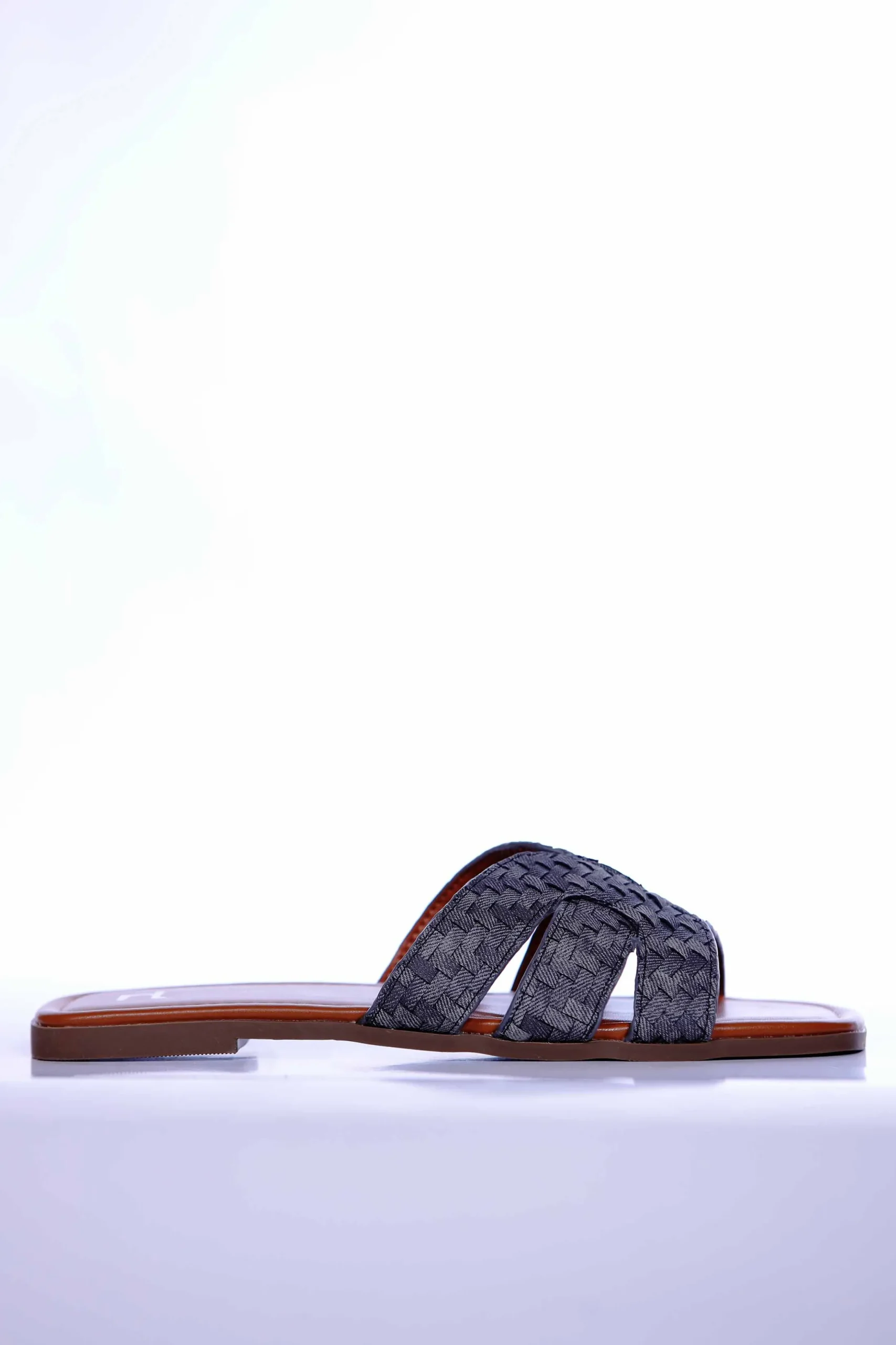 Black Chappal-440782903