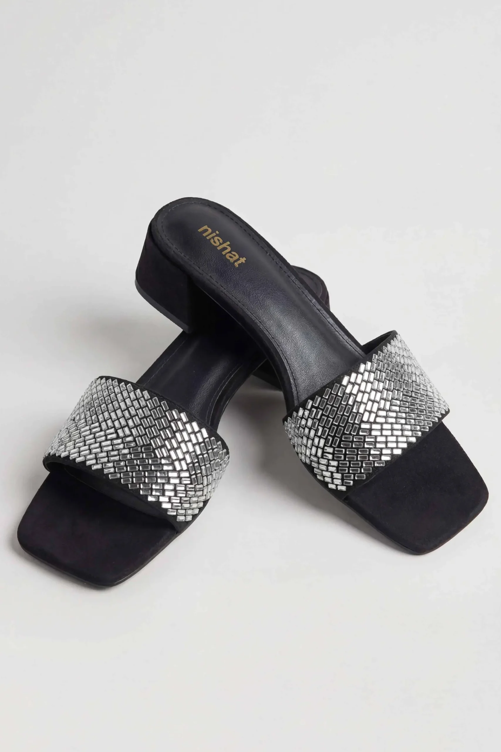 Black Chappal-445262903