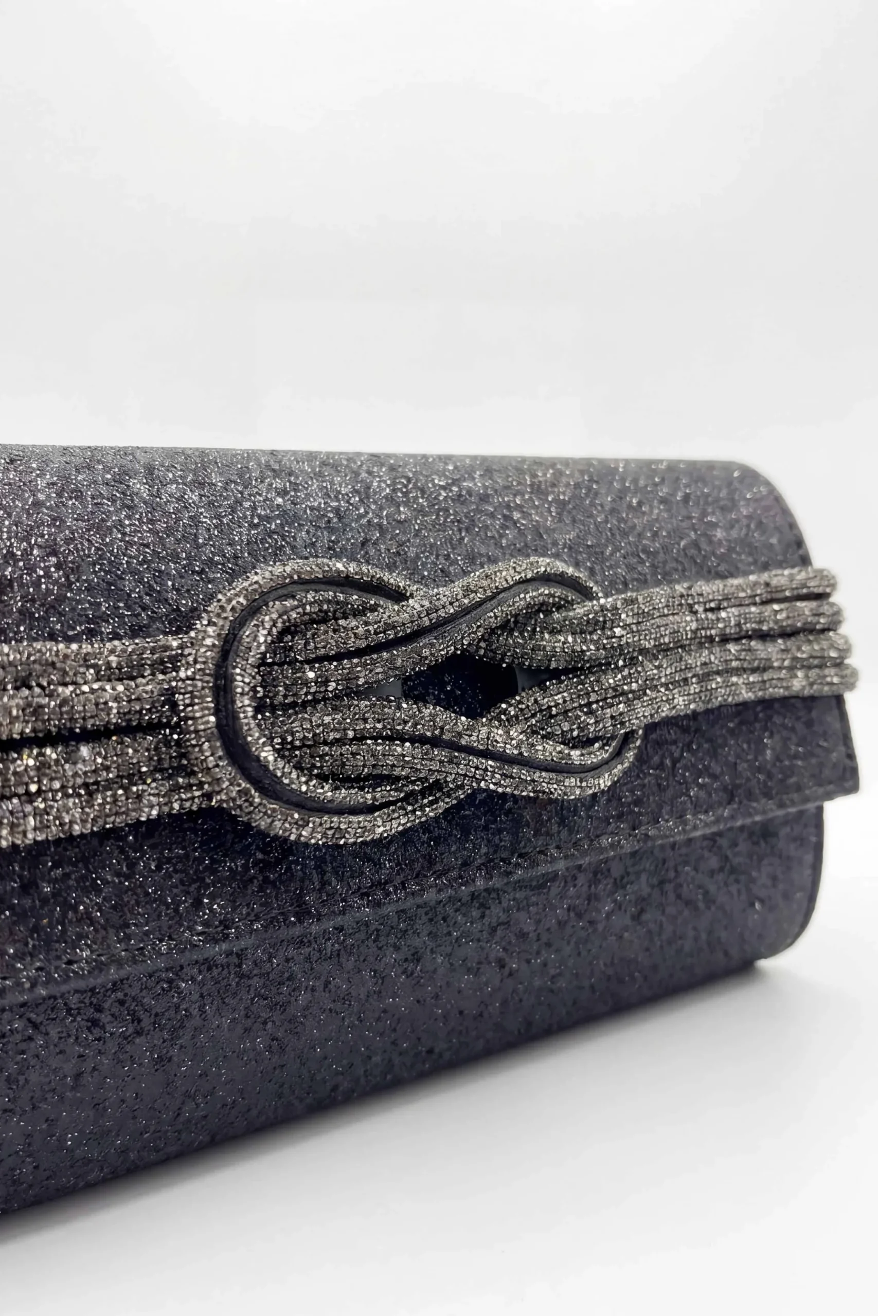 Black Clutch-448662103