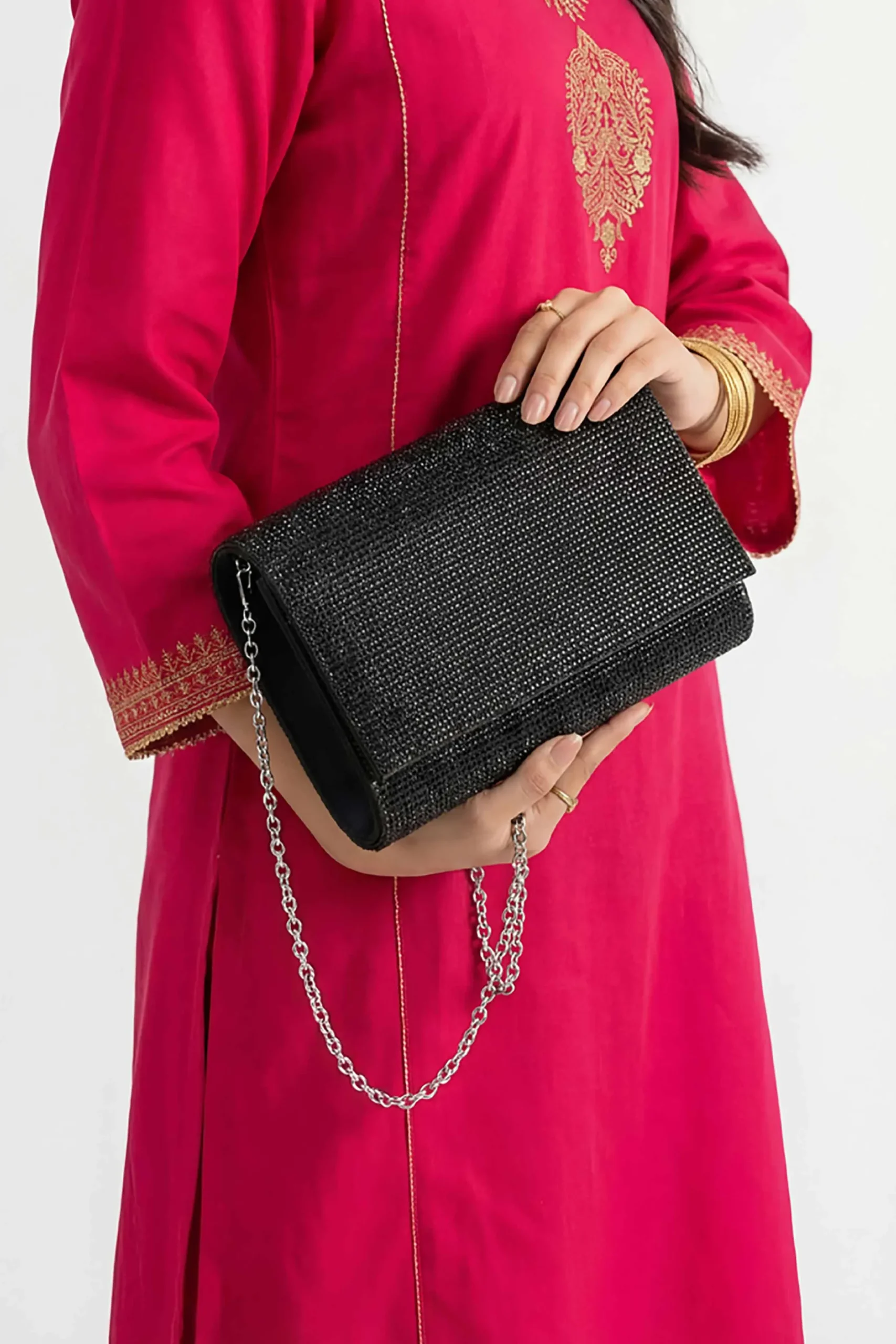 Black Clutch-448652103