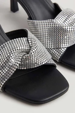 Black Heels-445172903