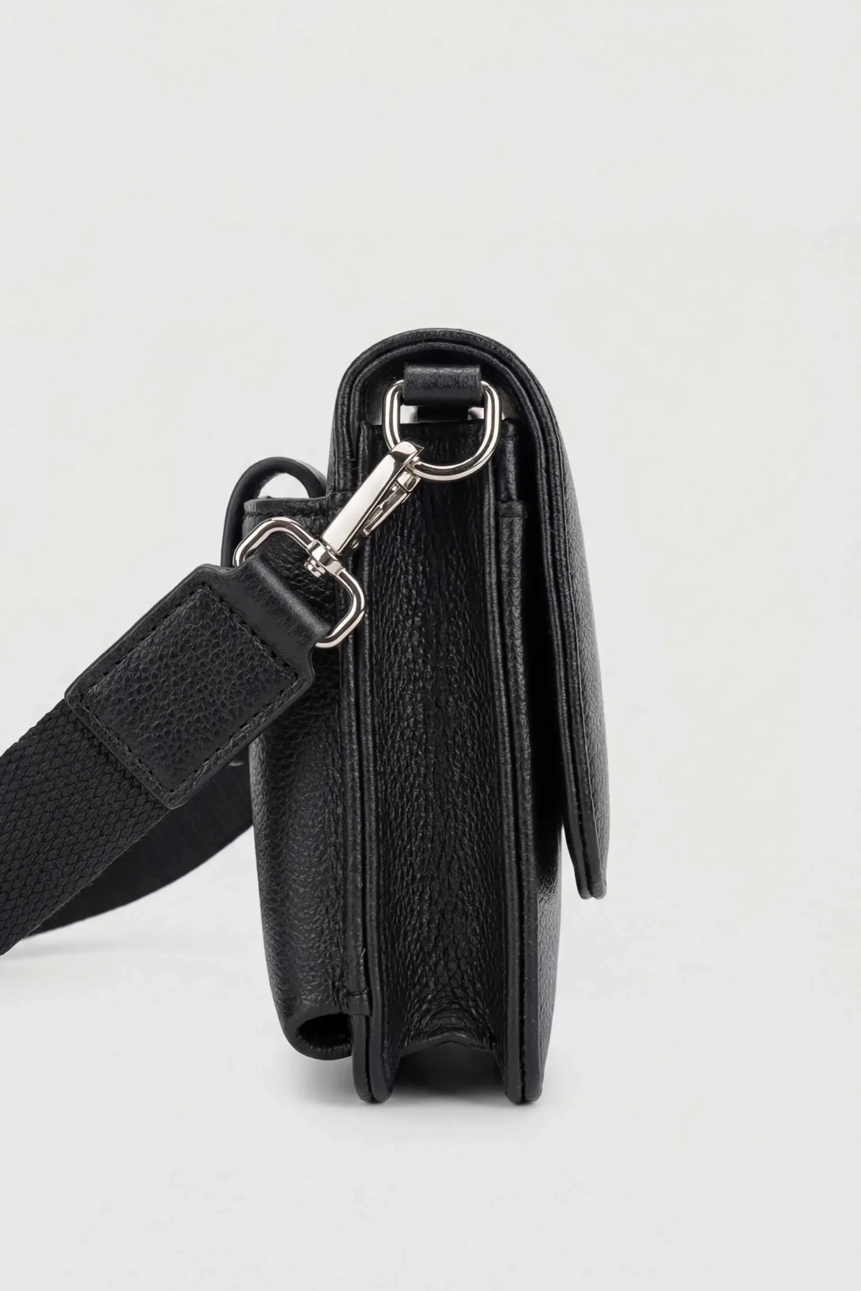 Black Shoulder Bag-445582103