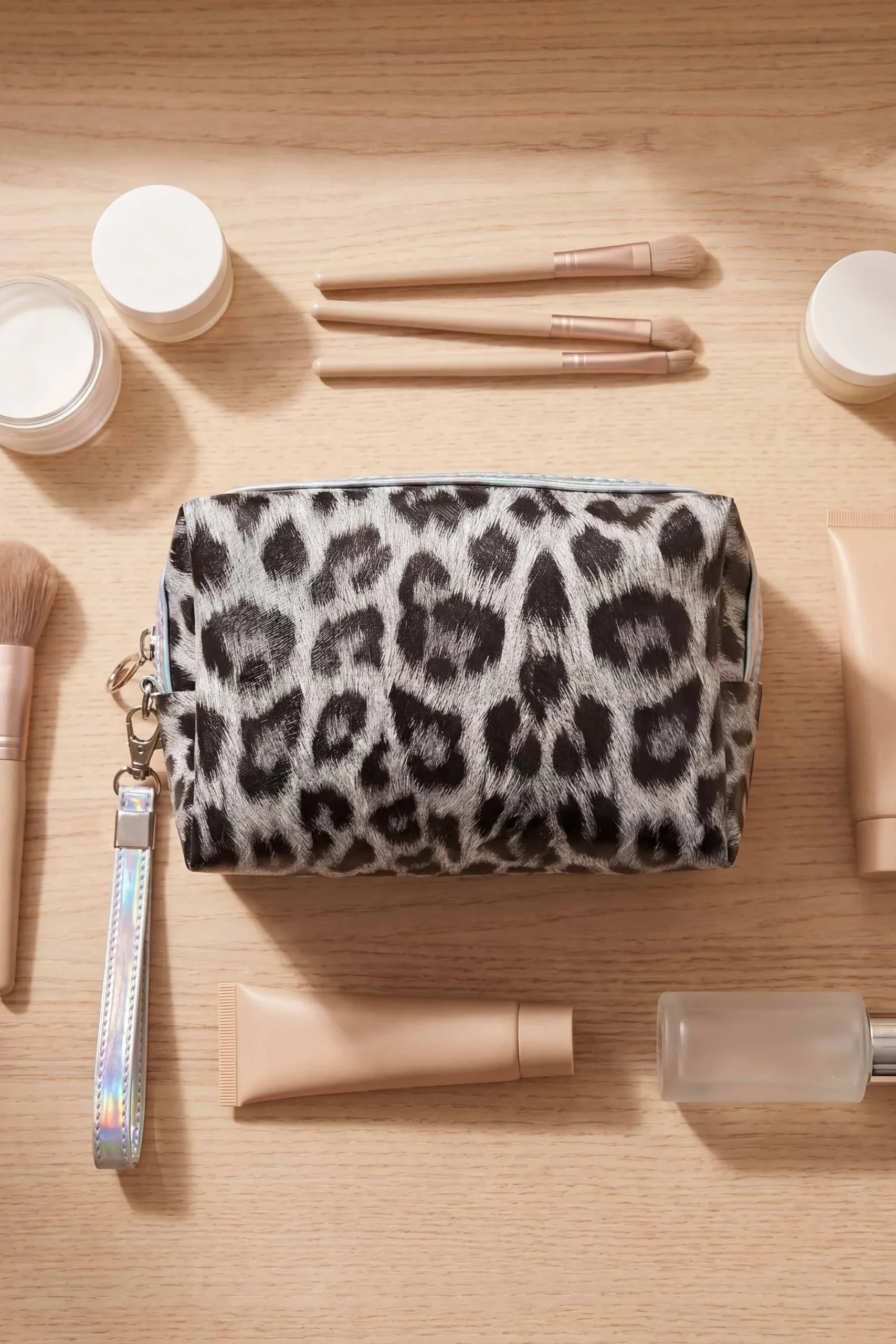 Black Vanity Bag-448462103