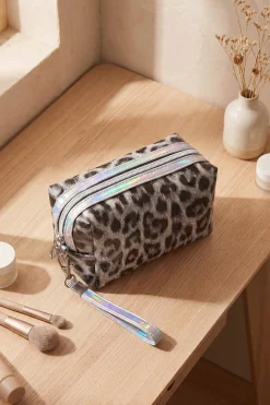Black Vanity Bag-448462103