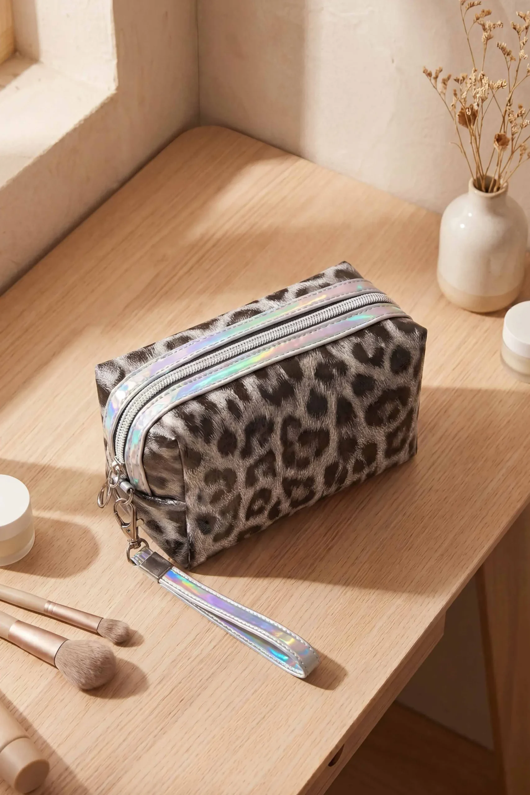Black Vanity Bag-448462103