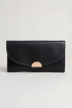 Black Wallet-446622103