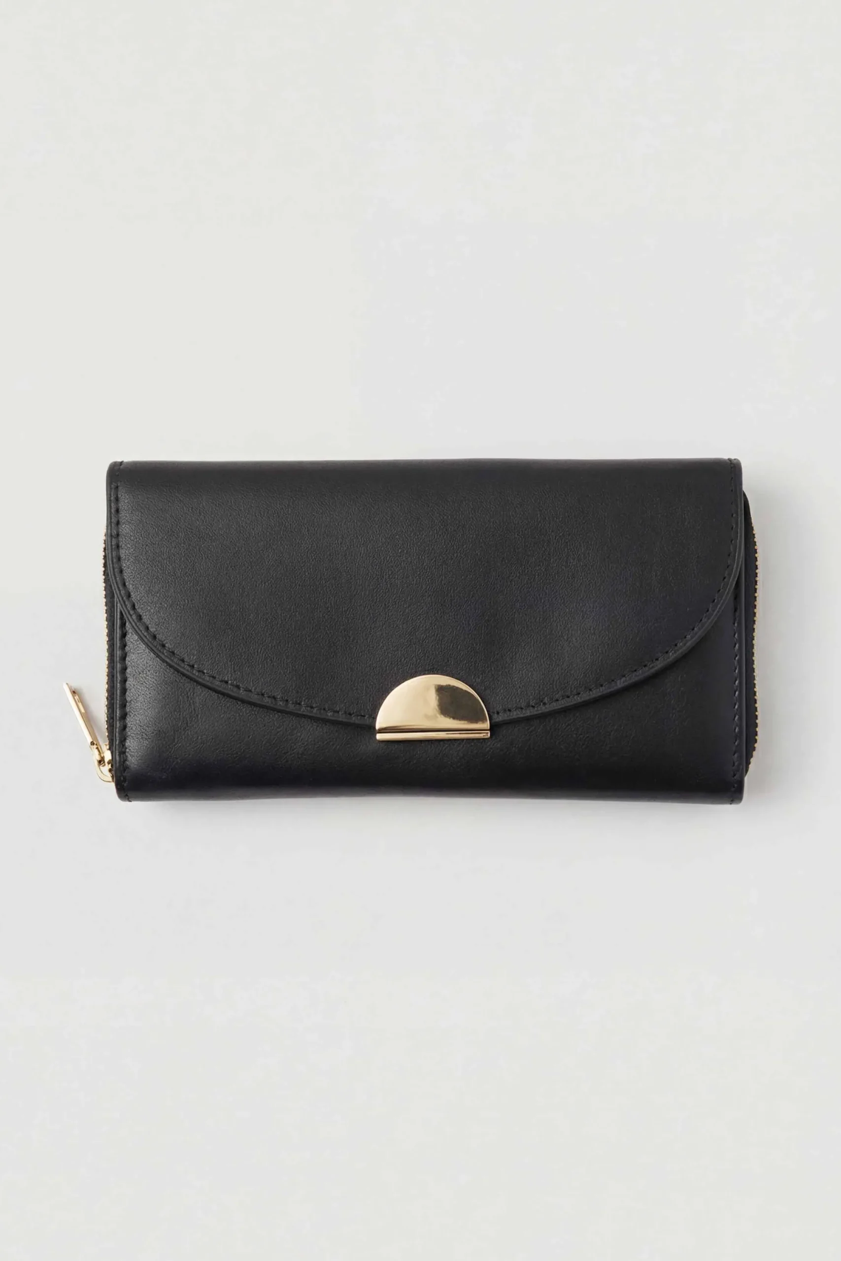 Black Wallet-446622103