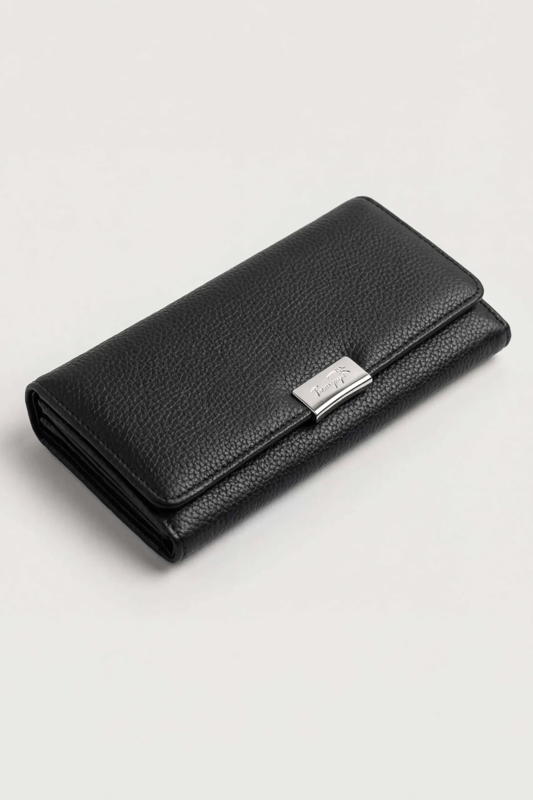 Black Wallet-446592103