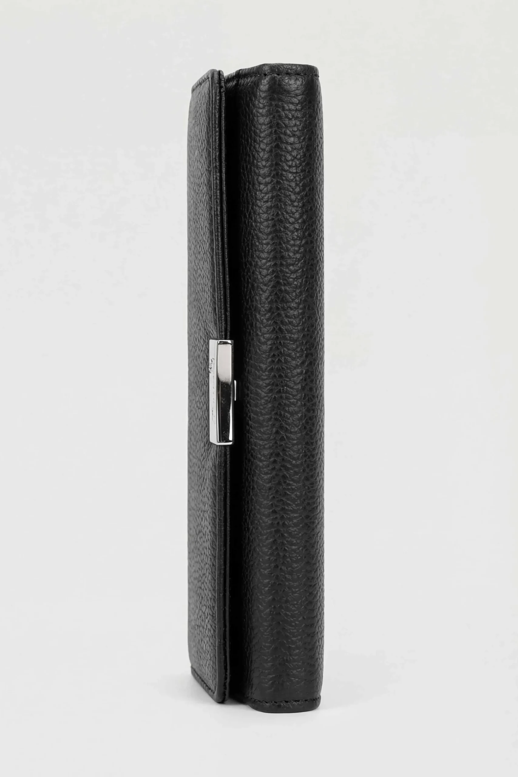 Black Wallet-446592103