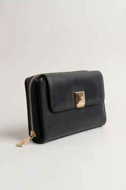 Black Wallet-446632103