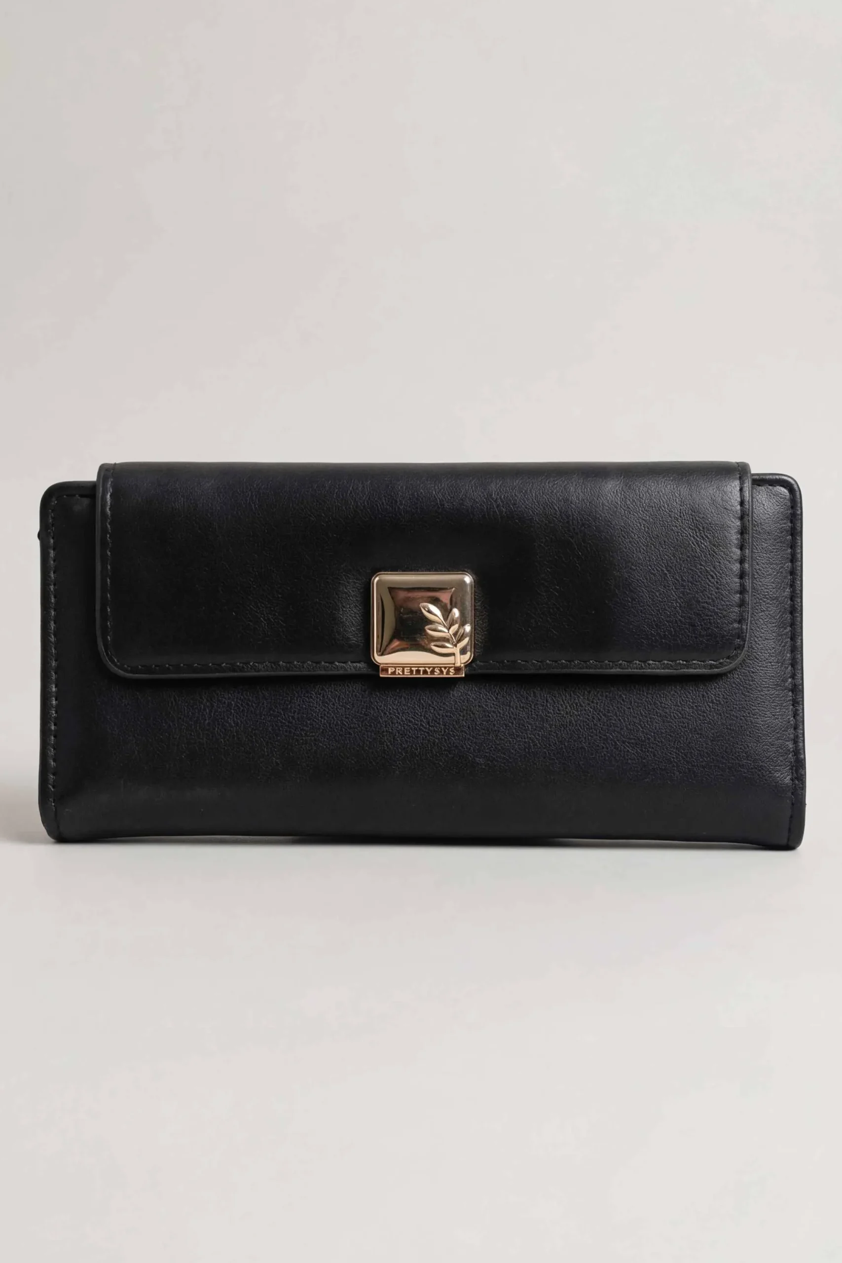 Black Wallet-446632103