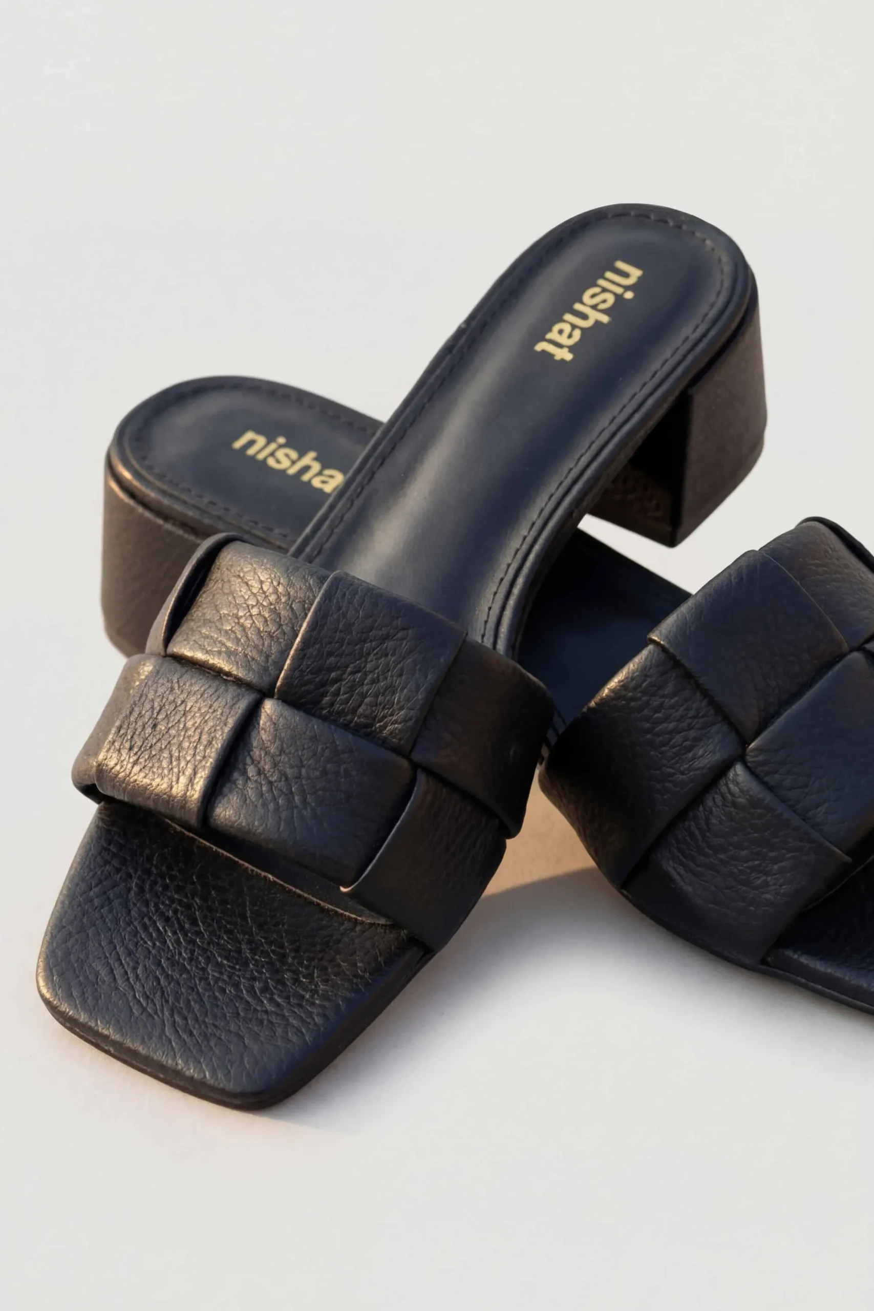 Black Wedges-445342903