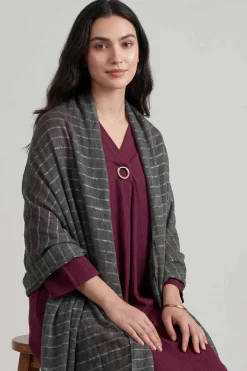 Black Women Scarf-447752103