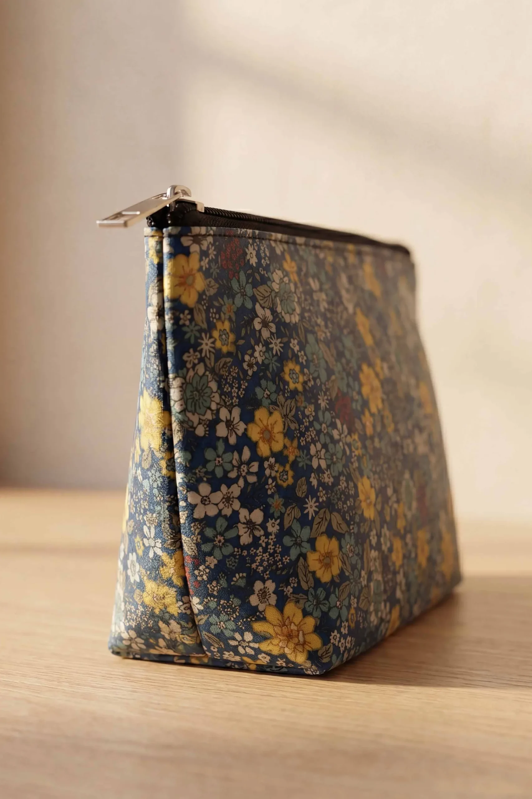 Blue Vanity Bag-448372108