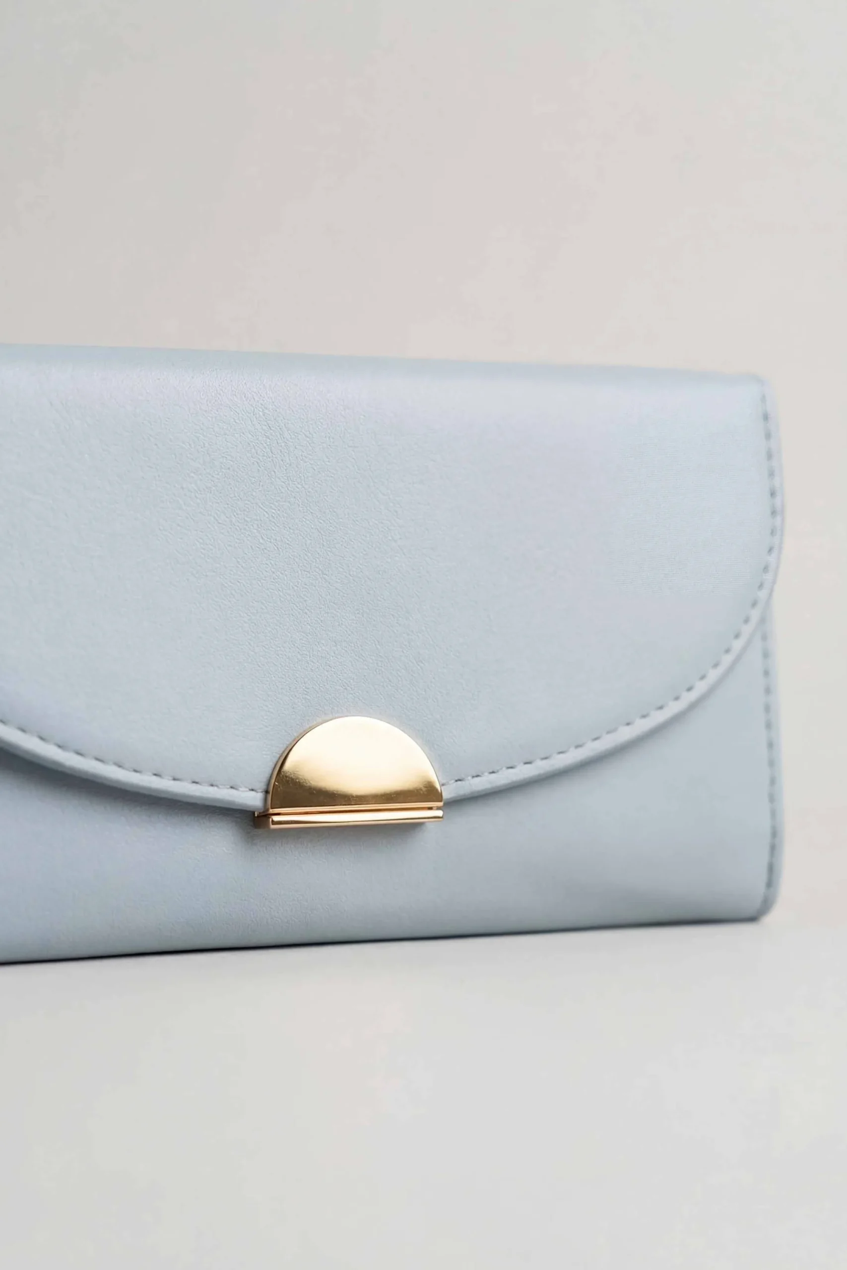 Blue Wallet-446622108