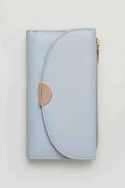Blue Wallet-446622108