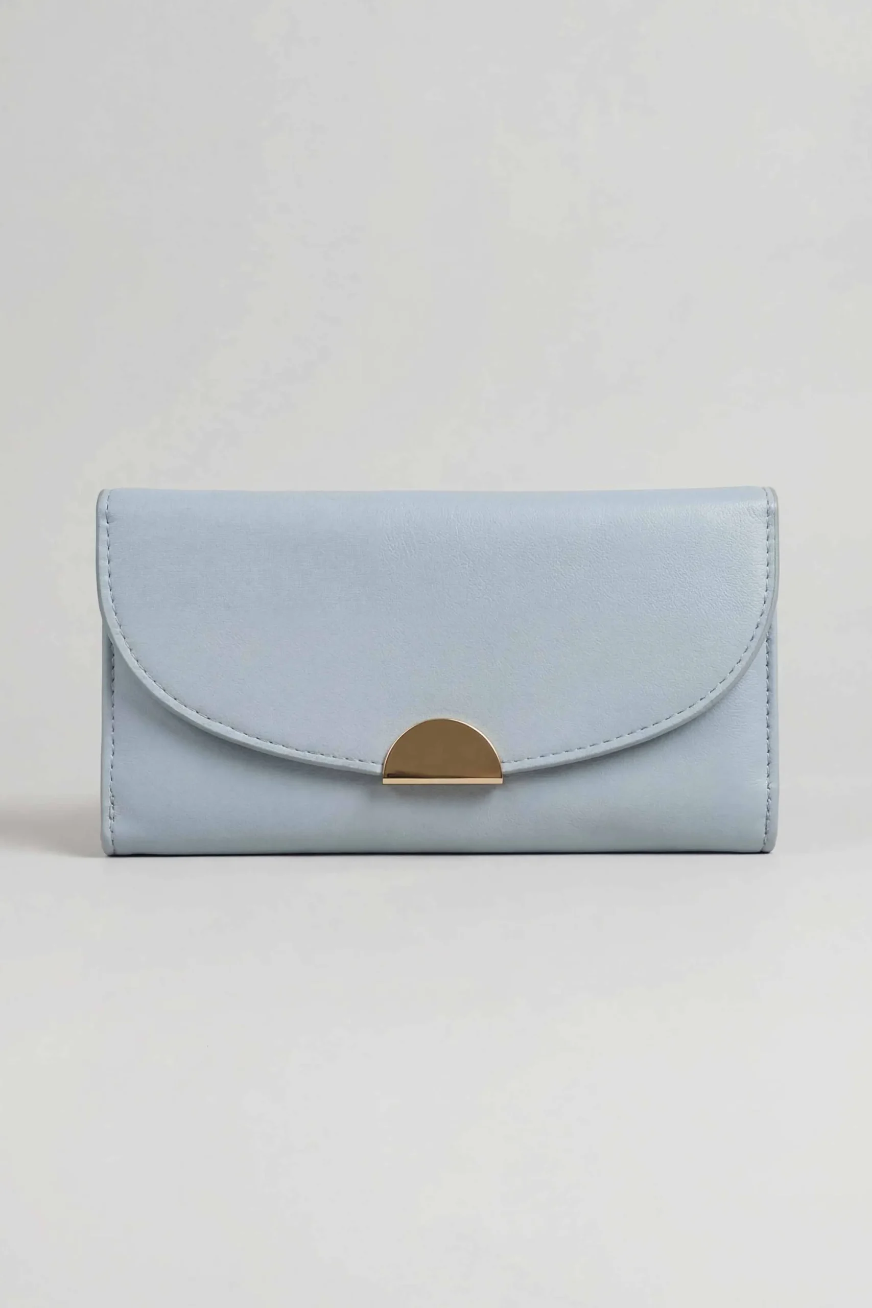 Blue Wallet-446622108