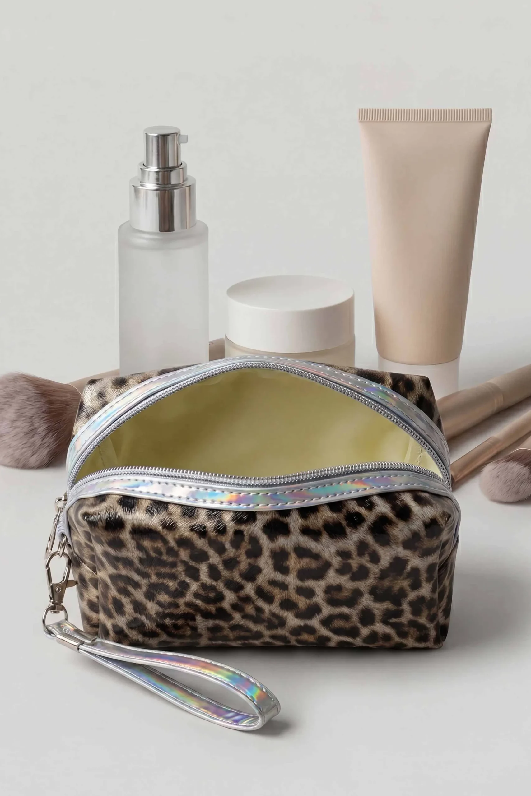 Brown Vanity Bag-448462113