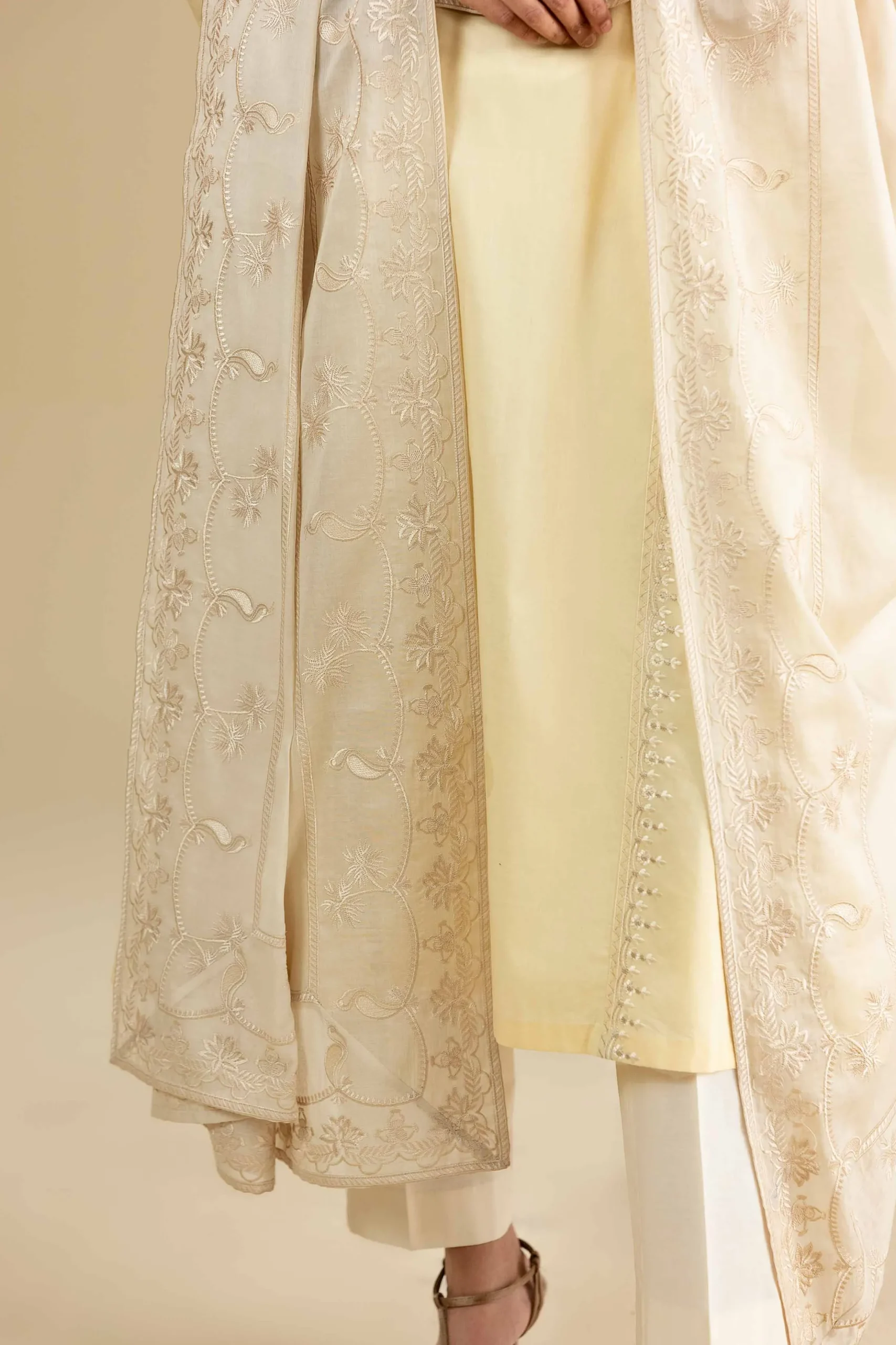 Embroidered Dupatta - KFE26-195
