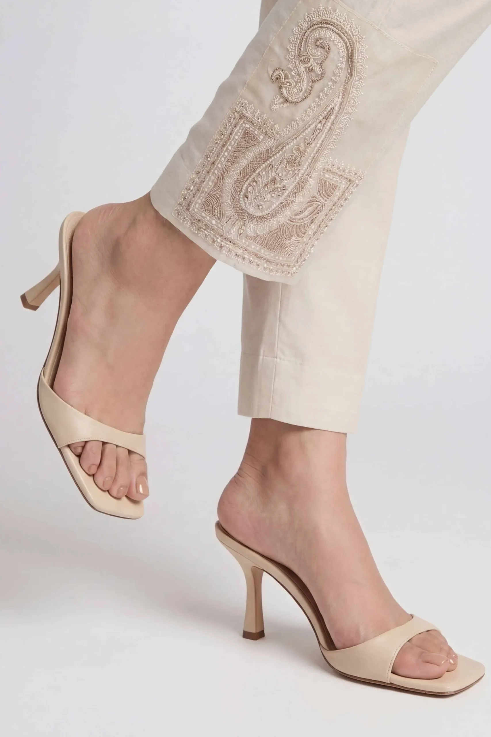 Embroidered Pants - PS26-184