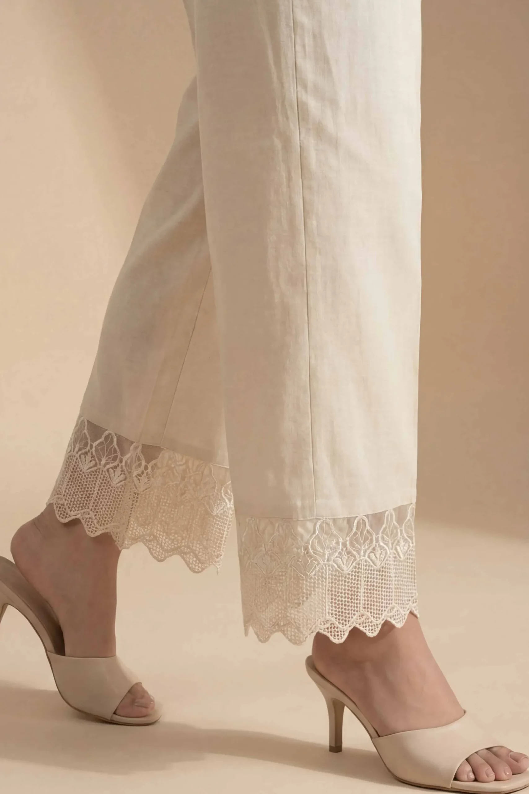 Embroidered Trousers - PE26-649