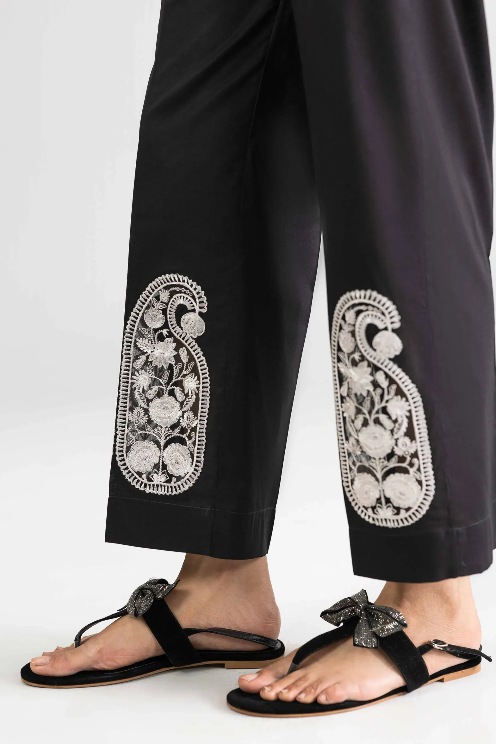 Embroidered Trousers - PE26-635