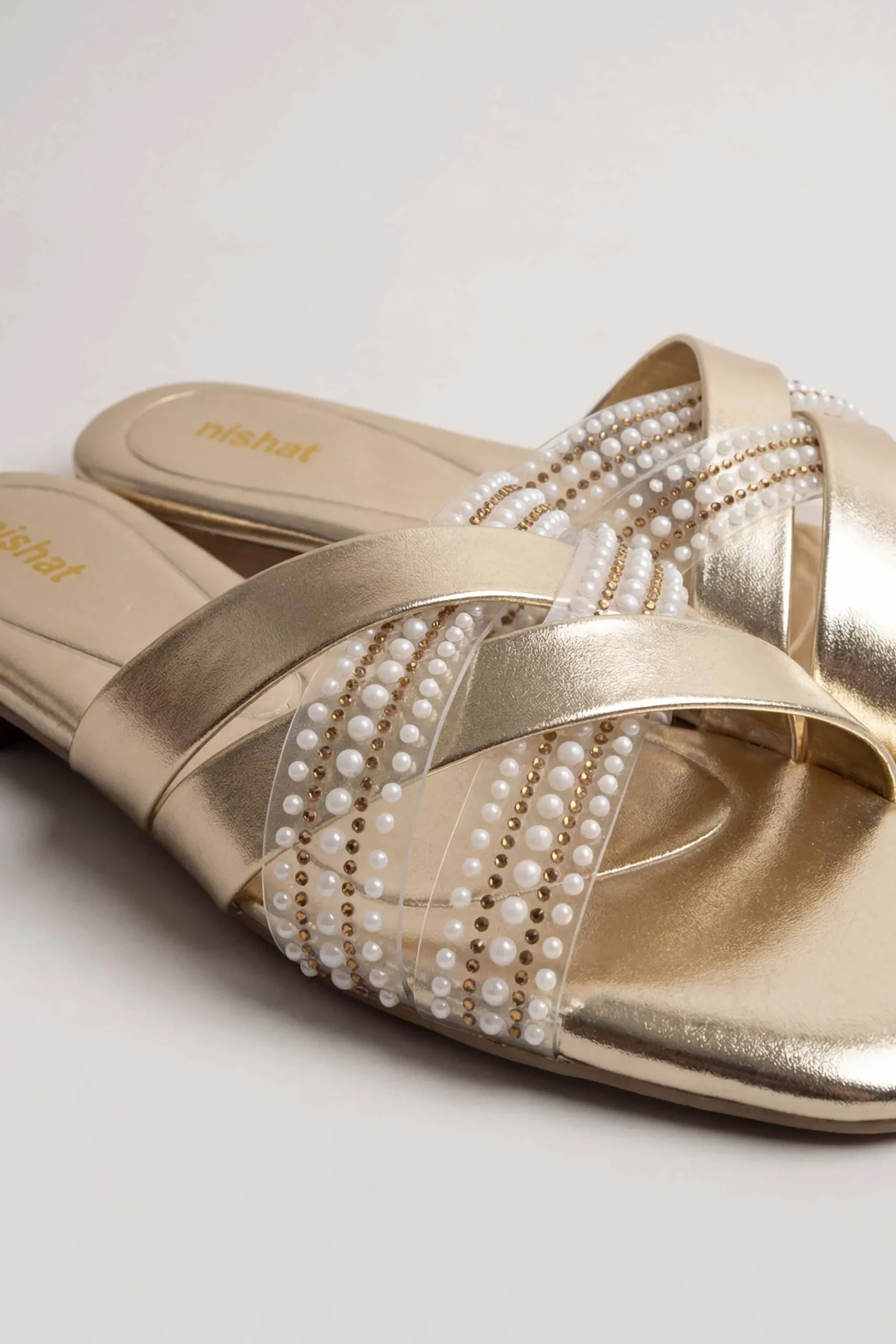 Gold Chappal-445292919
