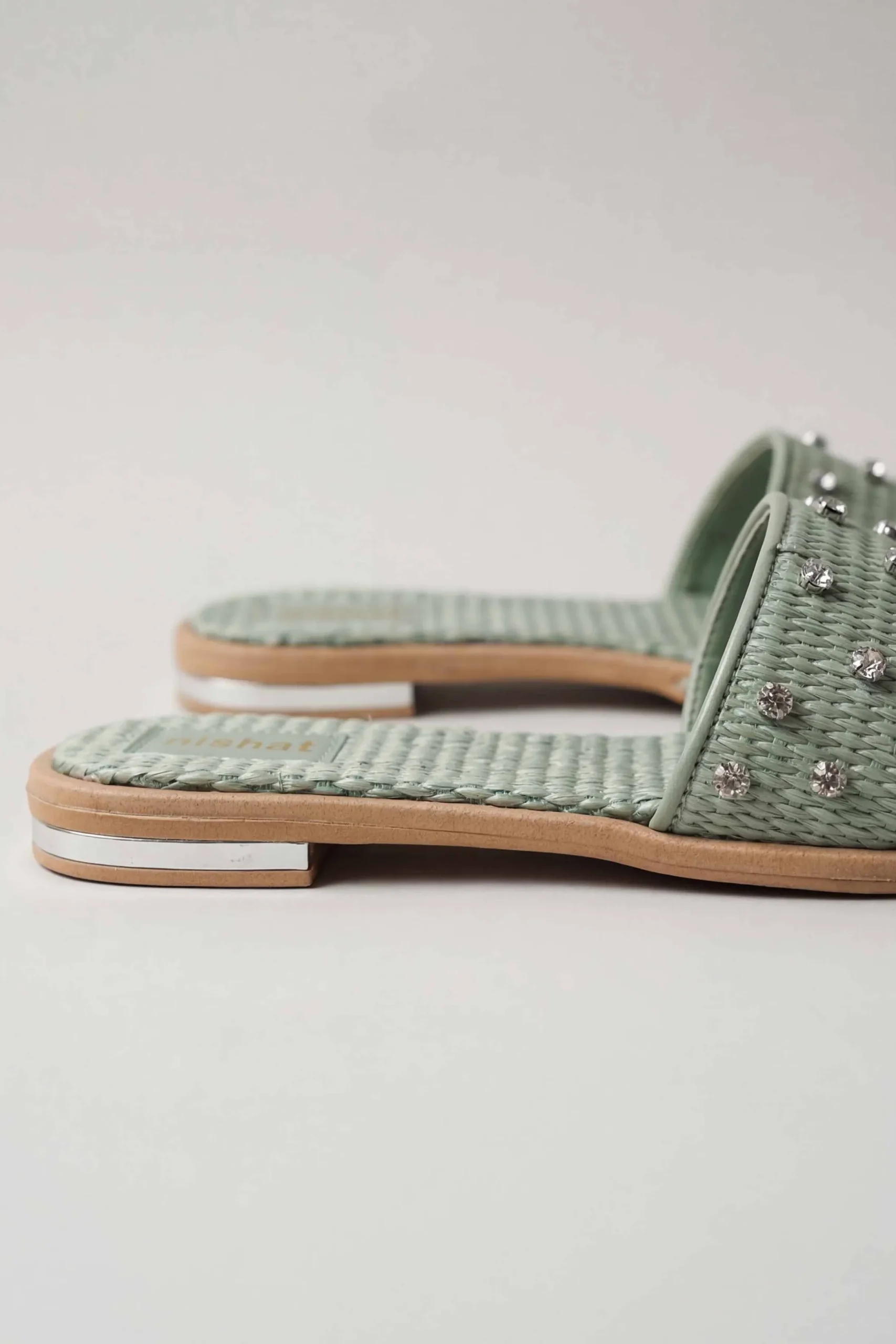 Green Chappal-445422904