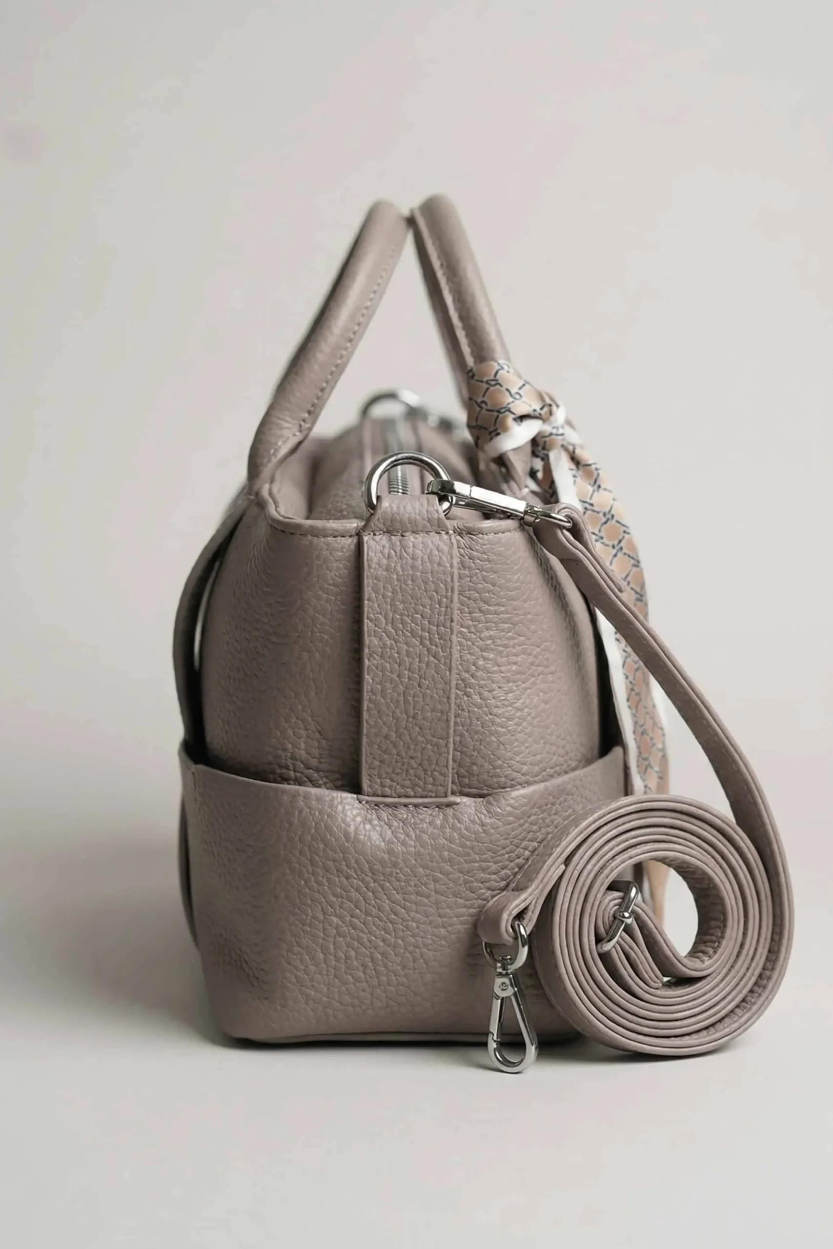 Grey Tote Bag-446902111