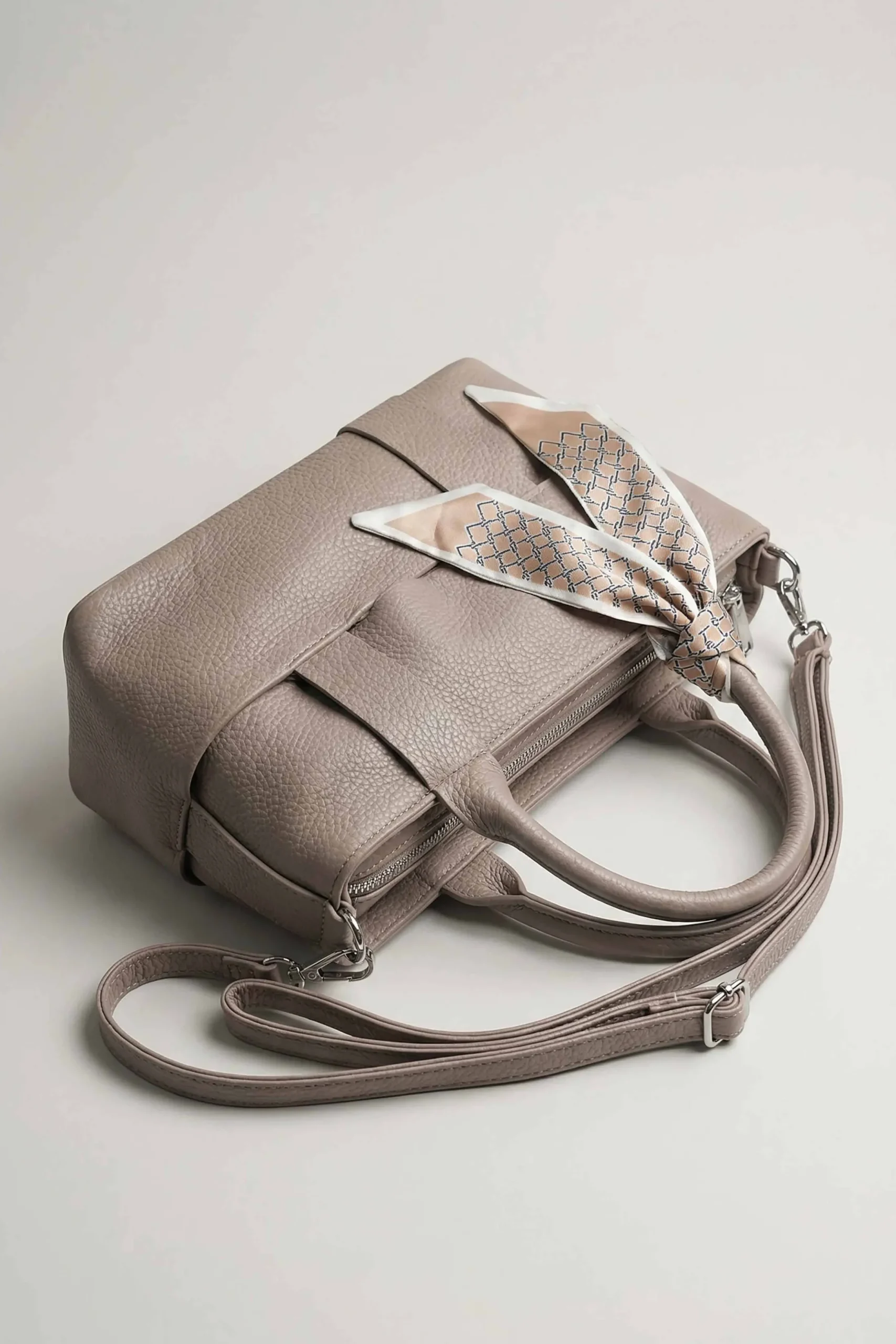 Grey Tote Bag-446902111