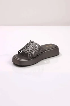 Gun Chappal-443102920