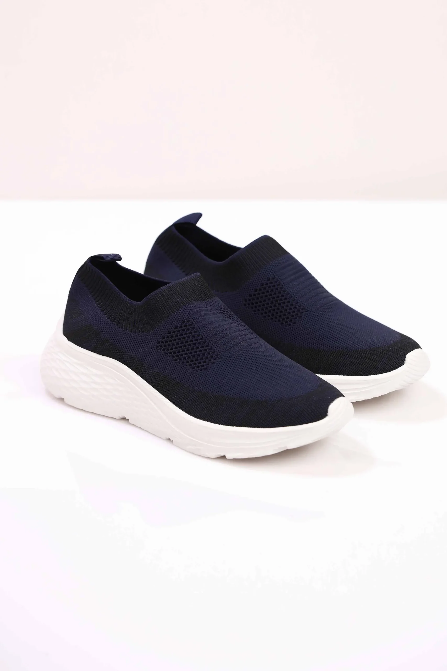 Navy Canvas-443202921
