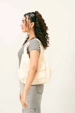 Off White Tote Bag-441062107
