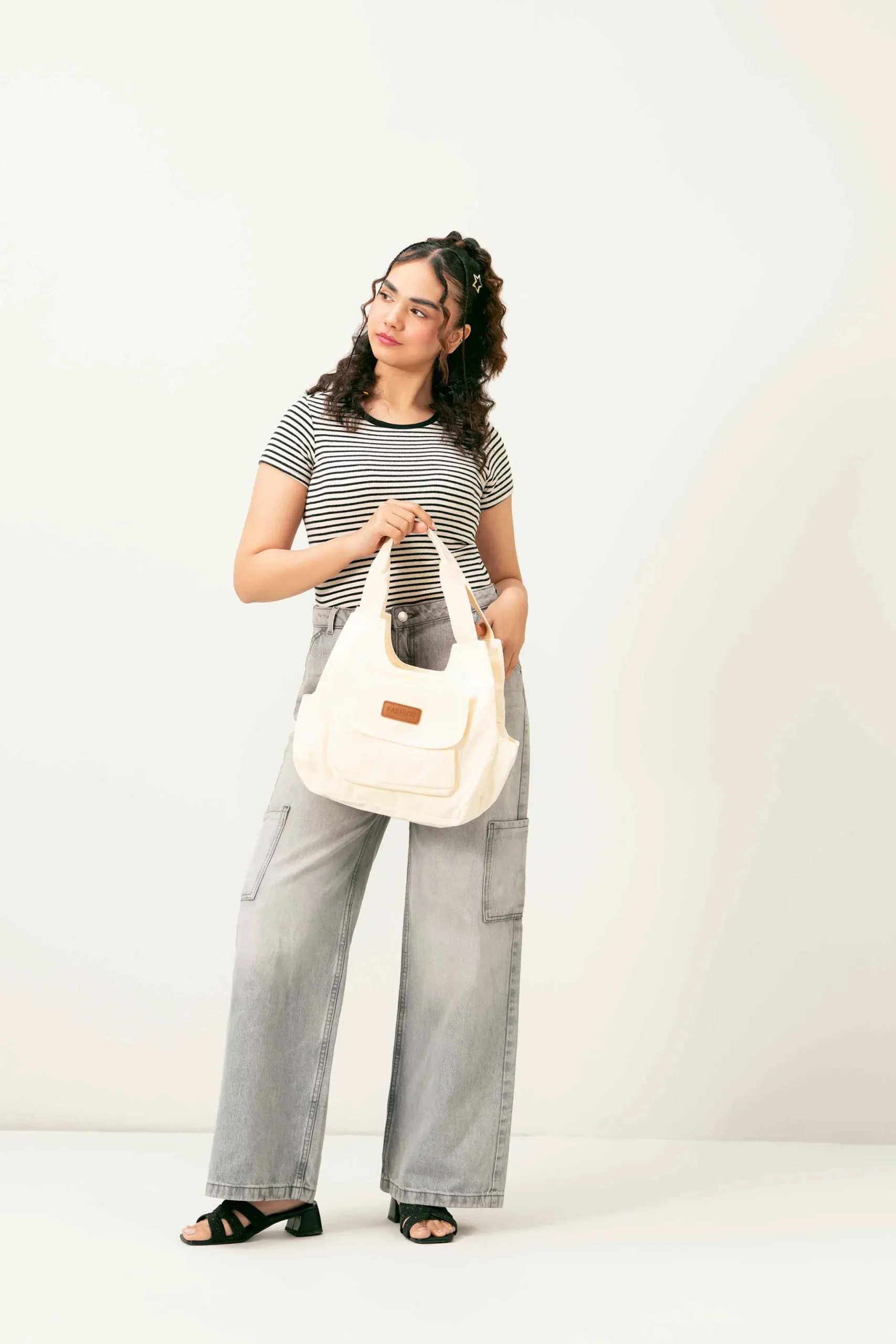Off White Tote Bag-441062107