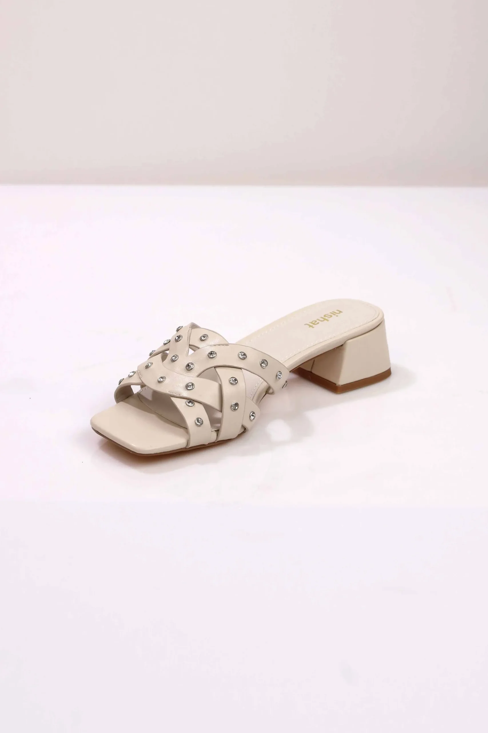Off White Wedge-442982907