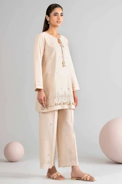 1 Piece - Dyed Embroidered Loose Fabric - 42602504