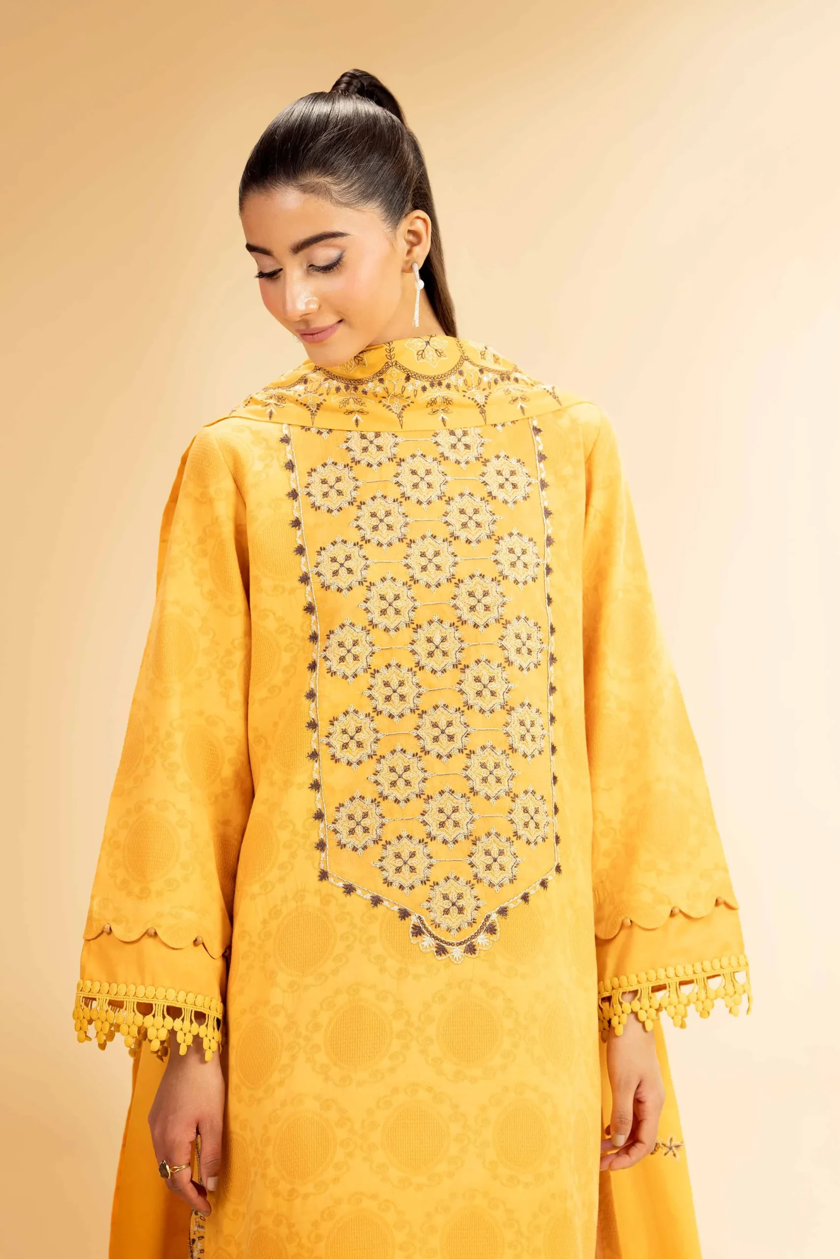 3 Piece - Dyed Embroidered Suit - 42501100
