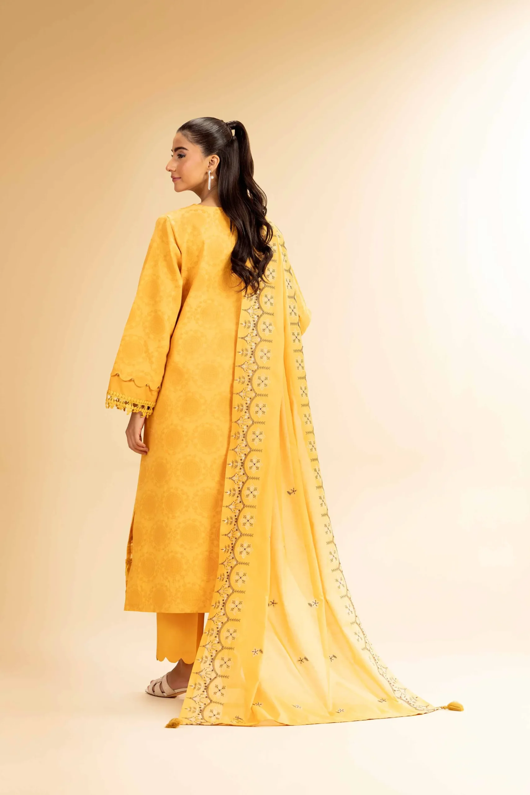 3 Piece - Dyed Embroidered Suit - 42501100