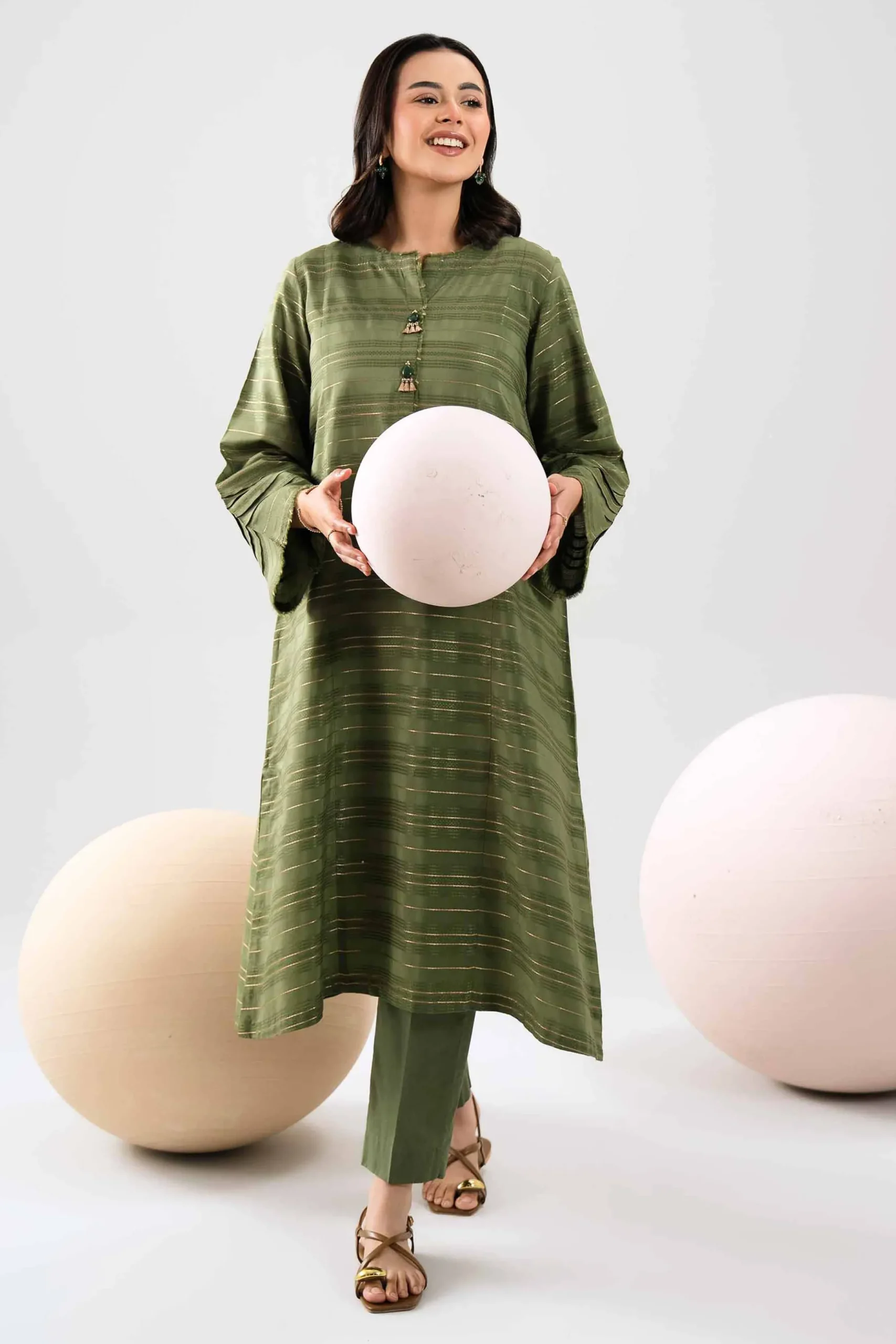 1 Piece - Dyed Loose Fabric - 42503996