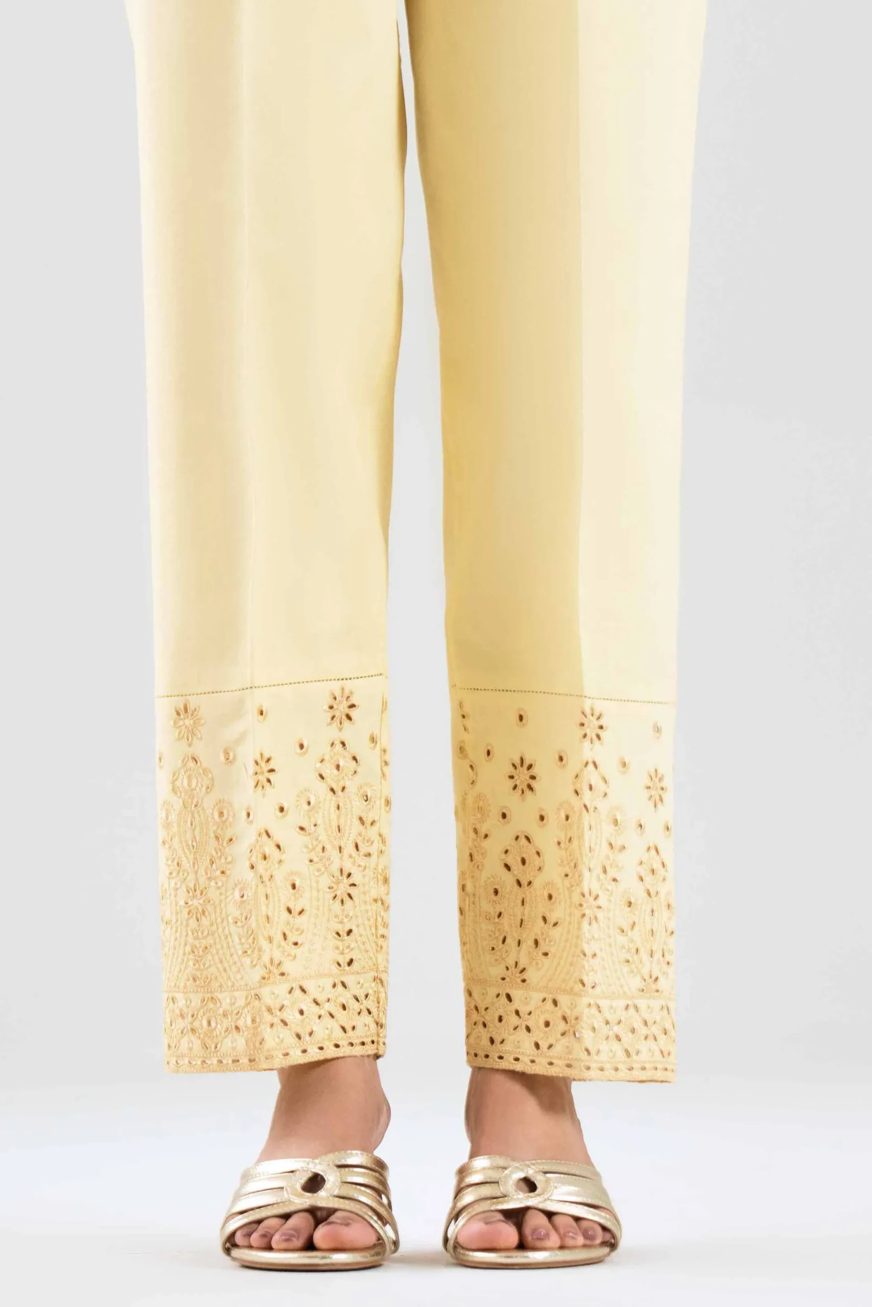 1 Piece - Dyed Loose Fabric - 42602317