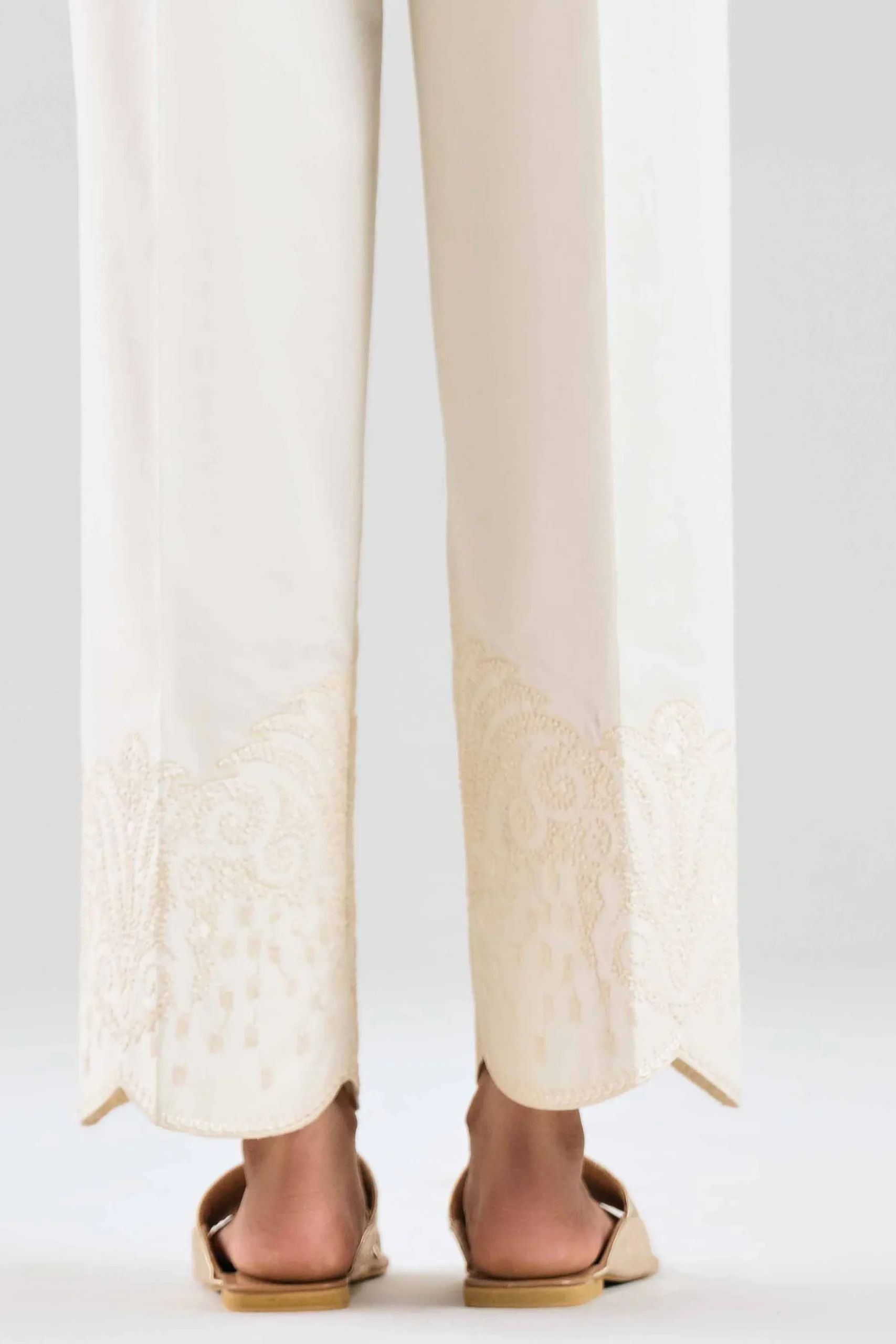 1 Piece - Dyed Loose Fabric - 42602320