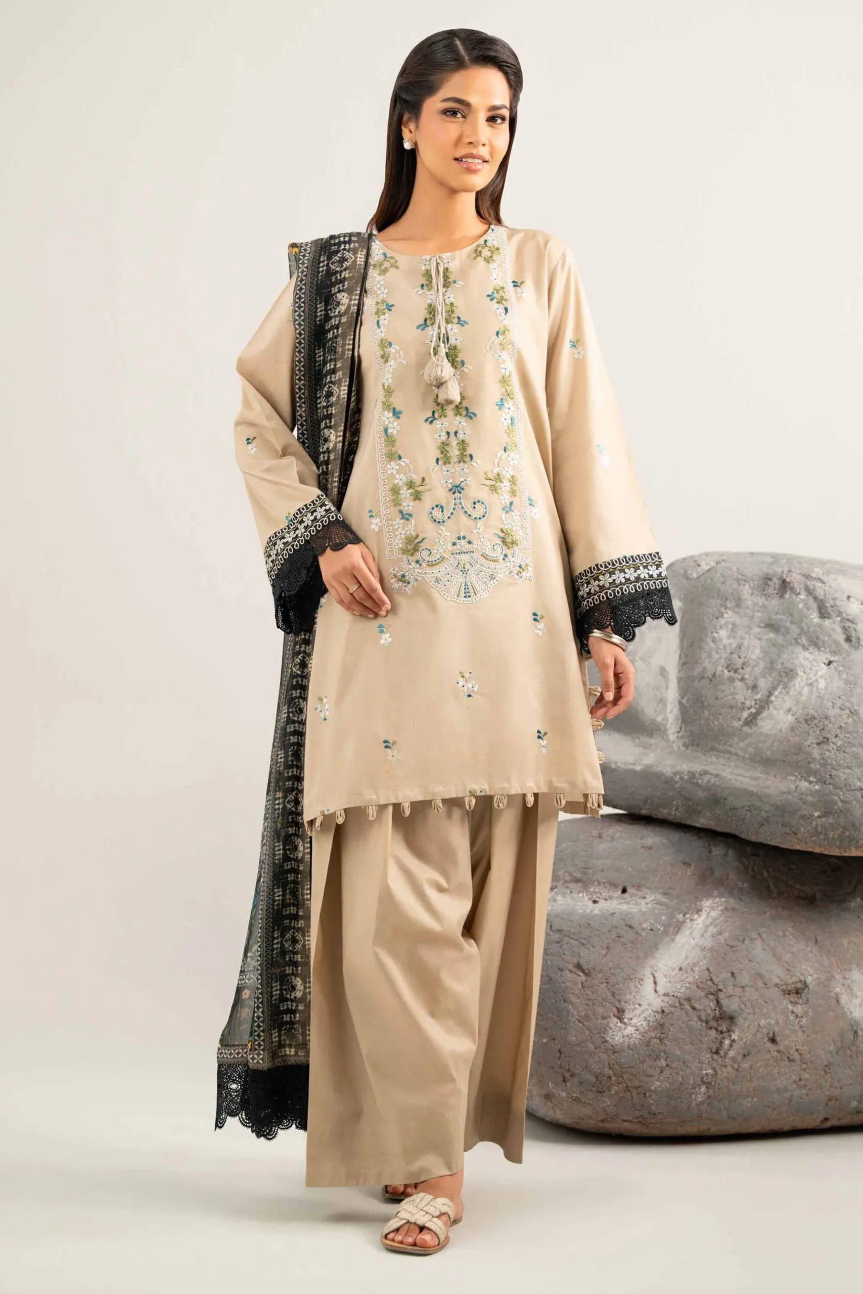 3 Piece - Dyed Printed Embroidered Suit - 42502024