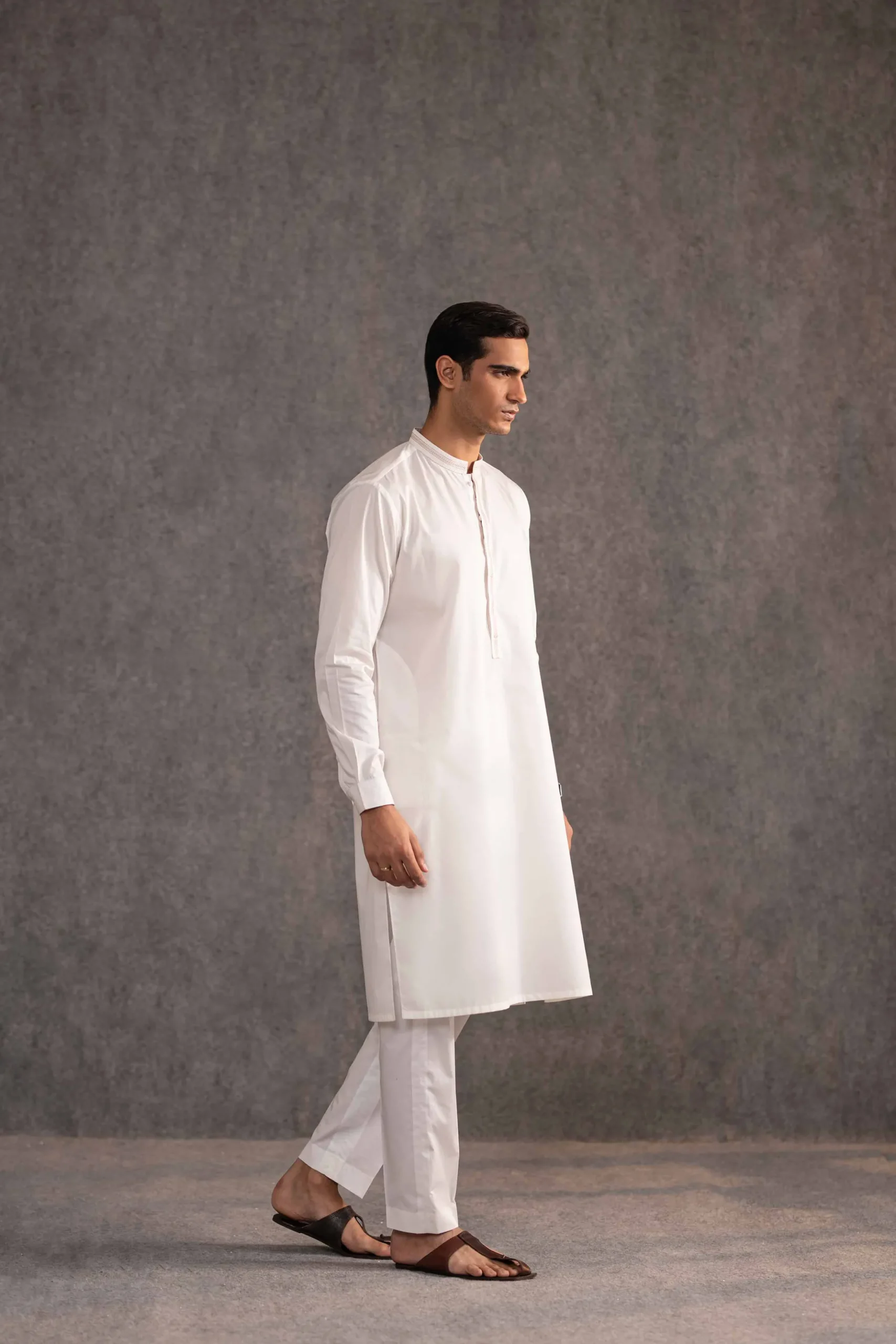 2 Piece - Embroidered Naqsh Suit - KNS25-02