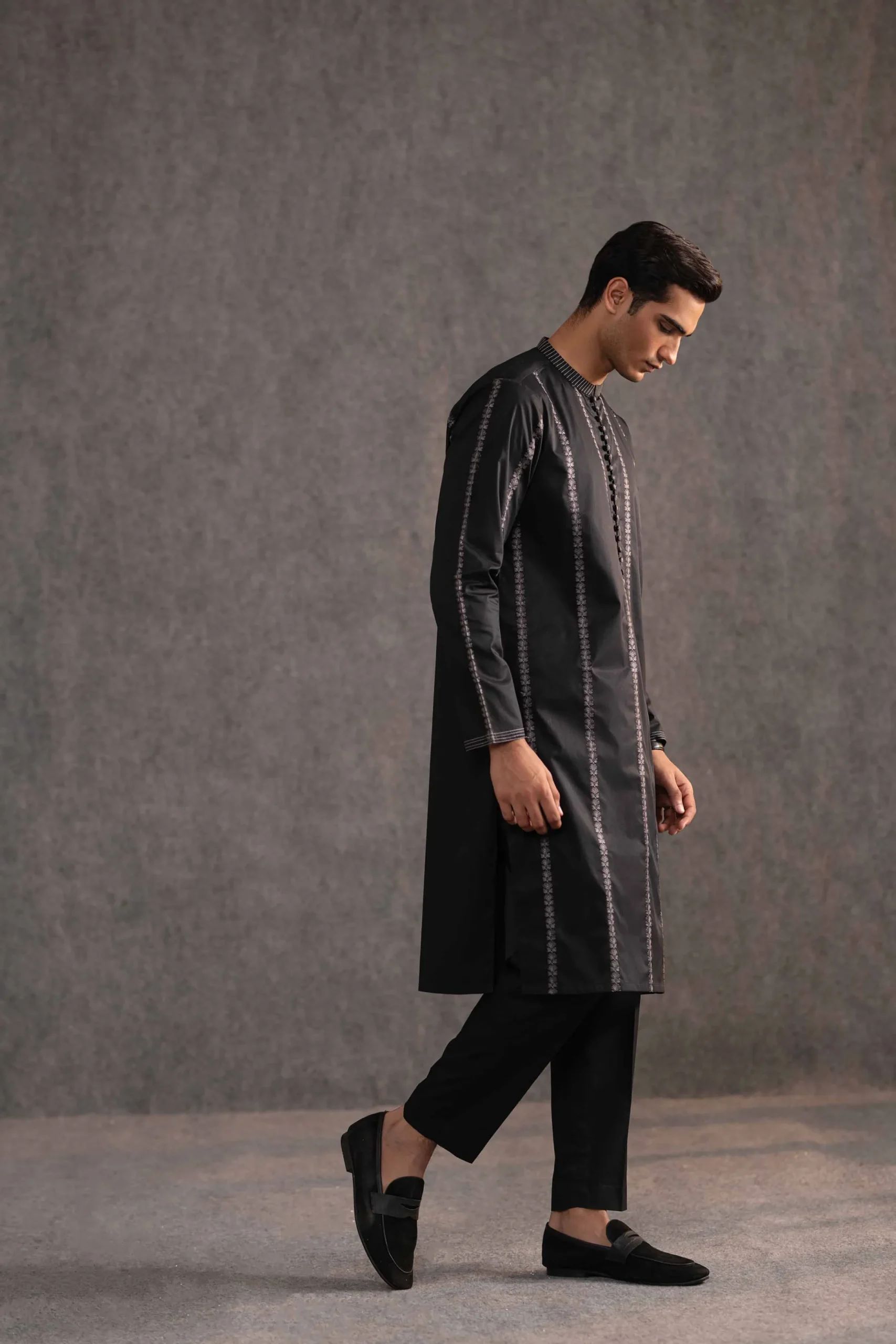 2 Piece - Embroidered Naqsh Suit - KNS25-03